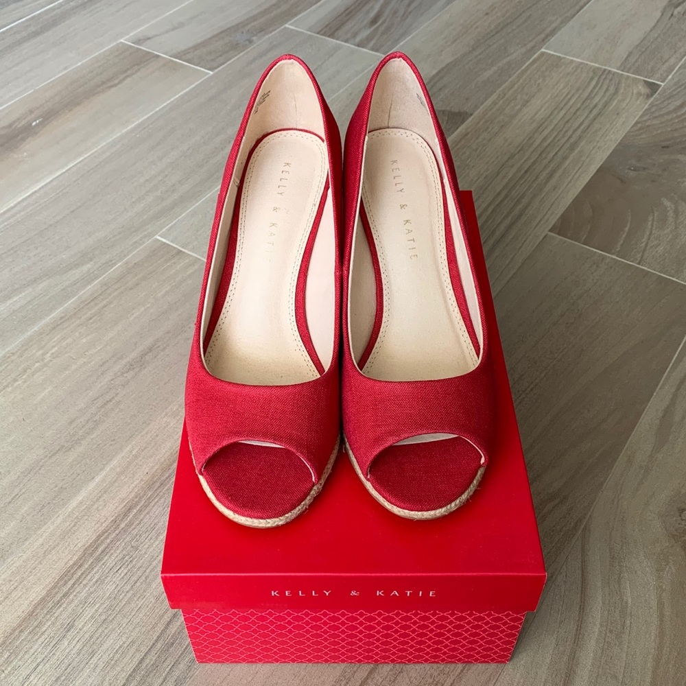 Kelly & Katie Red Espadrille Wedges - New!